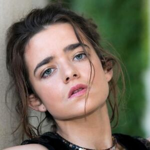 Meet your Posher, Alexis crystal